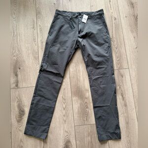 J. Crew Men's Charcoal Slim Tech Pant 31x32